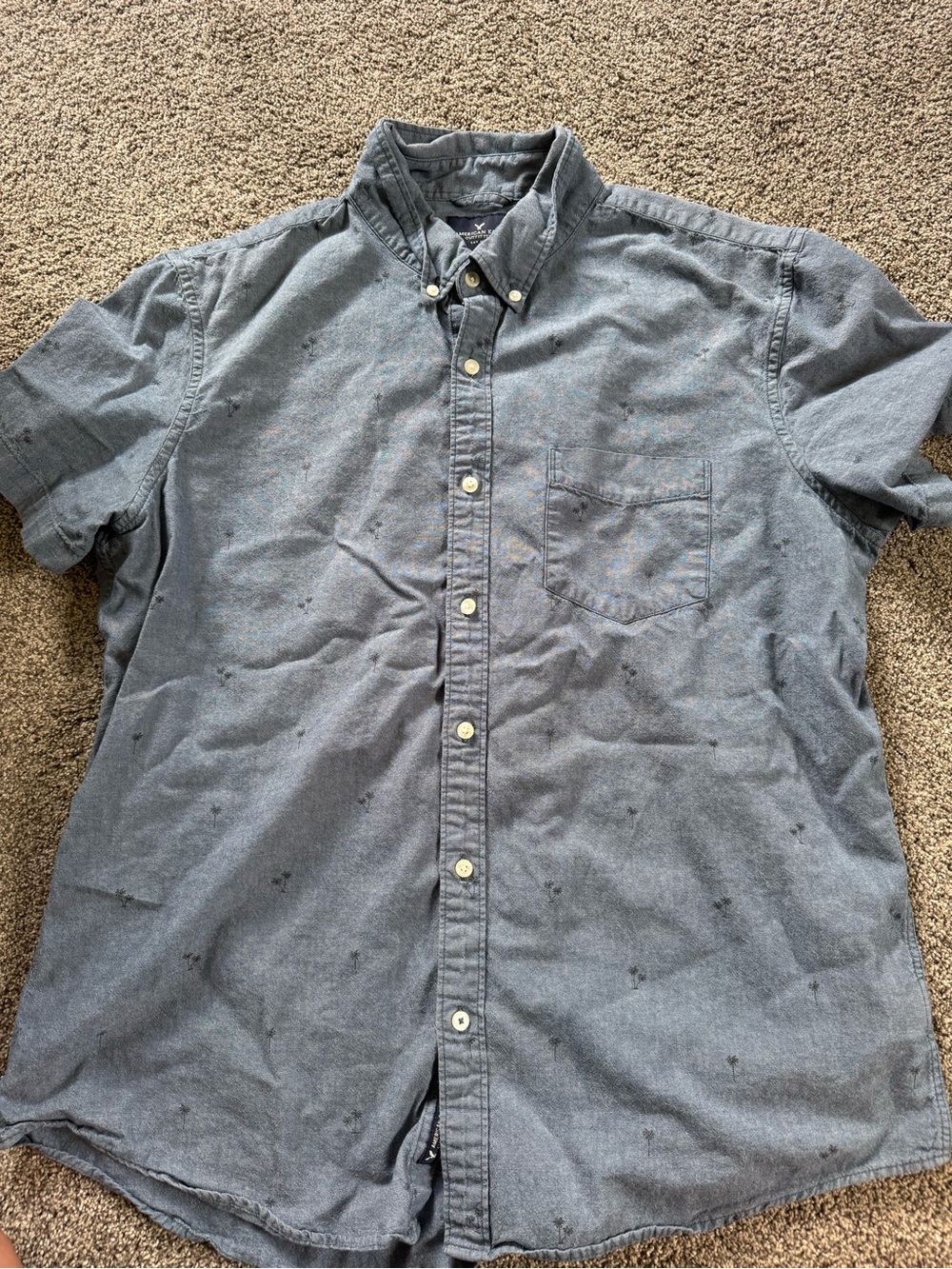 Men's Blue Button-Down Short Sleeve Shirt